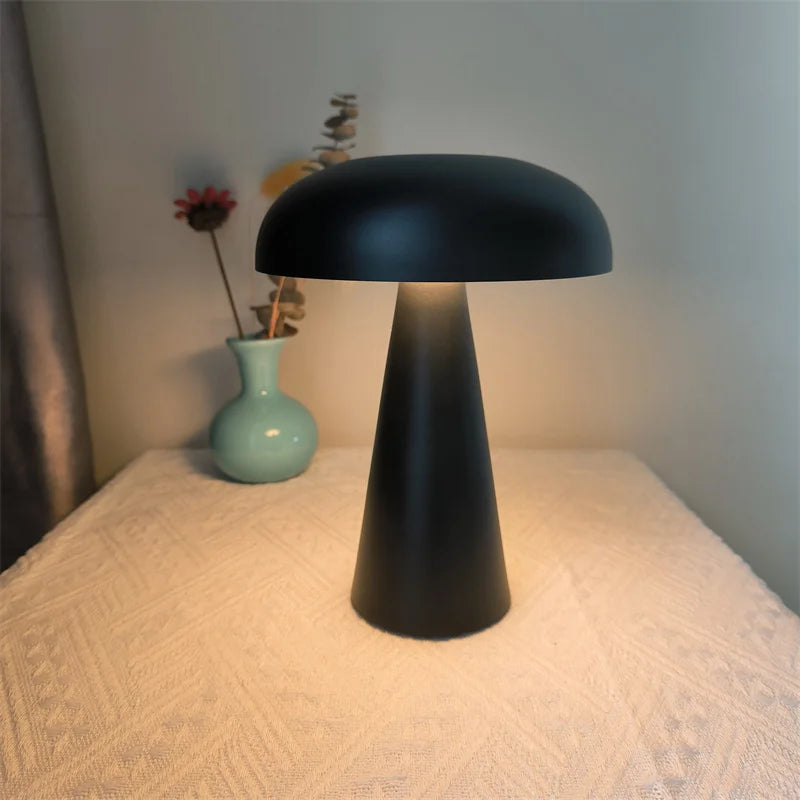 New rechargeable touch mushroom table lamp creative bedside eye protection table lamp restaurant bar atmosphere table lamp